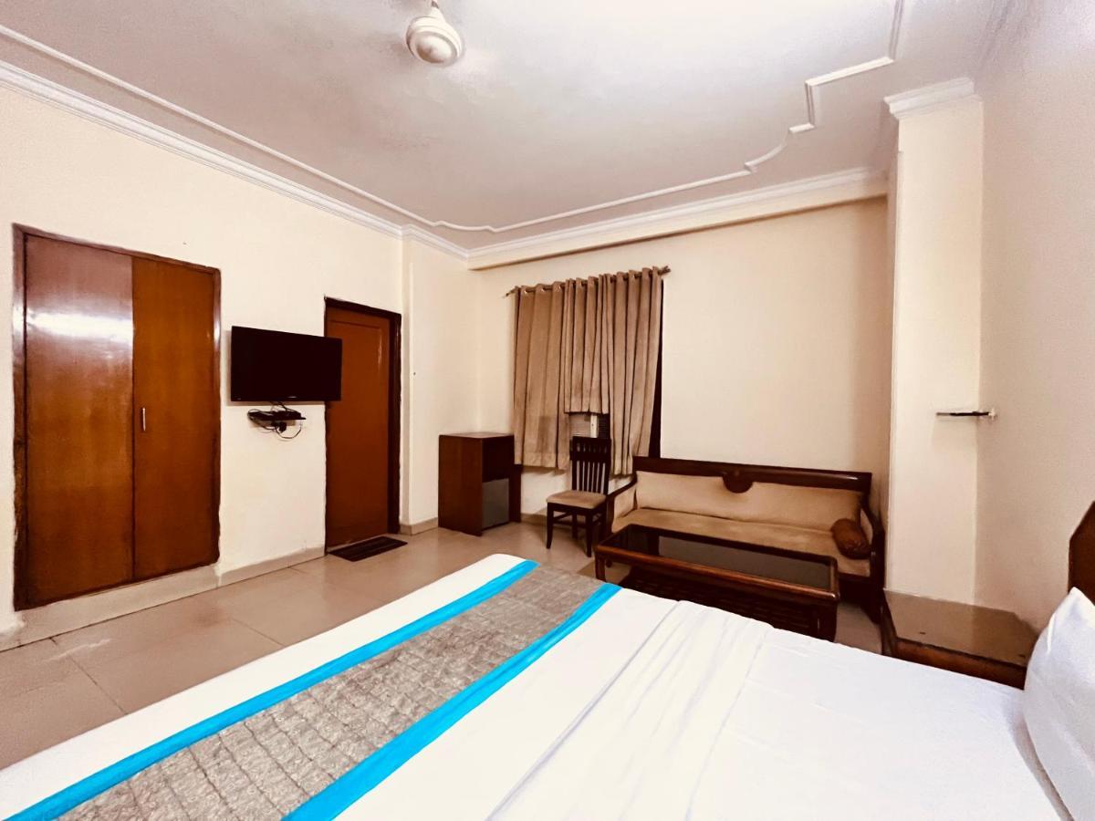 Ashoka Hotel Karol Bagh Delhi نيودلهي المظهر الخارجي الصورة