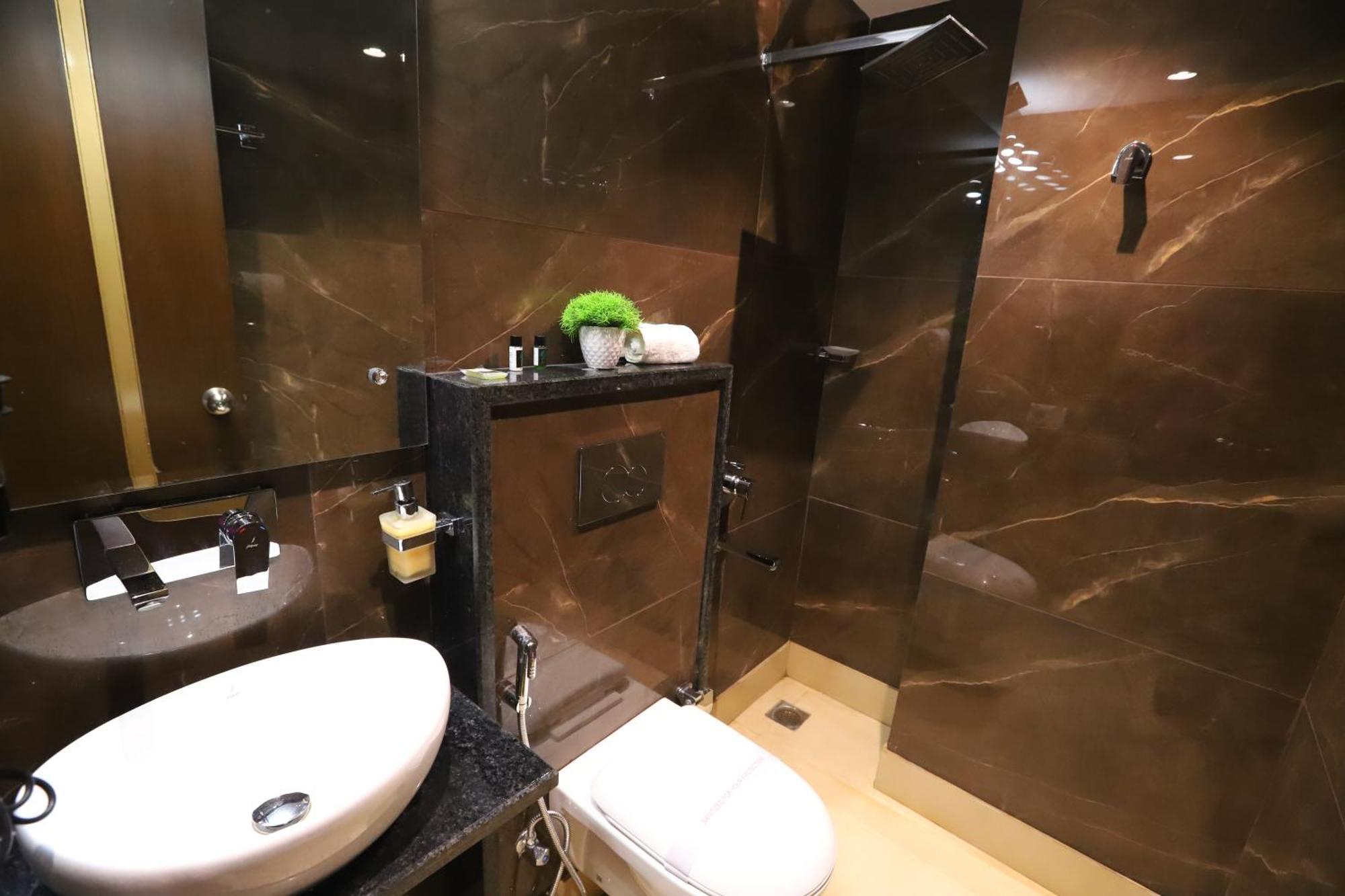 Ashoka Hotel Karol Bagh Delhi نيودلهي المظهر الخارجي الصورة